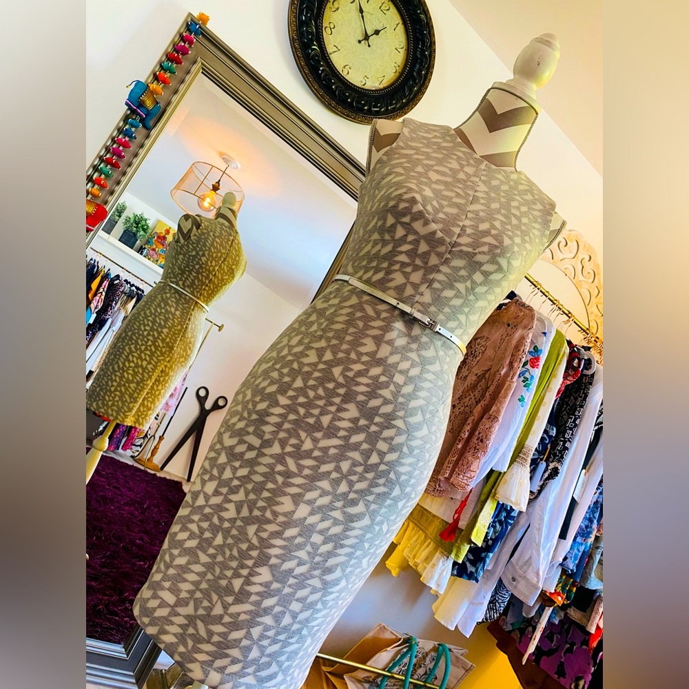 Great fitting and original CK Dress🥰